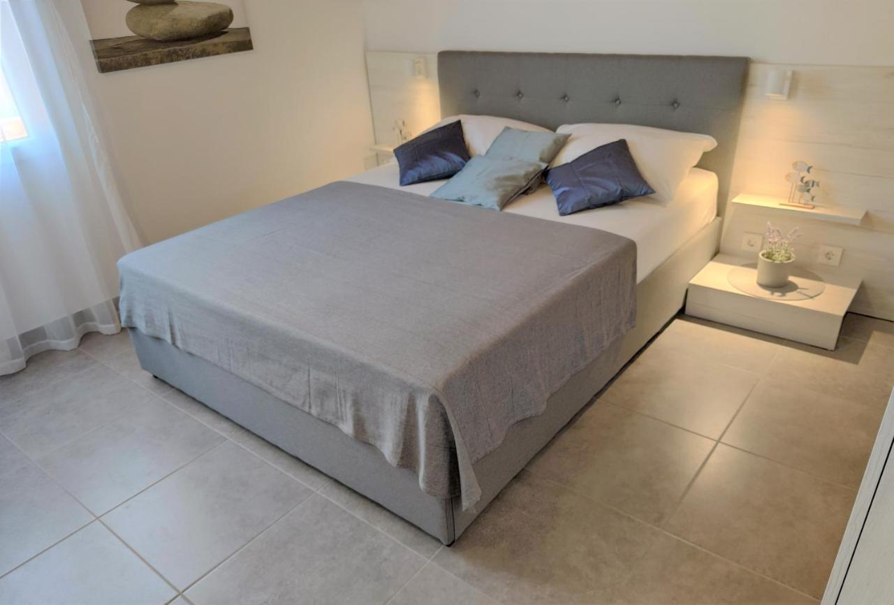 Apartments Rak Vis Ngoại thất bức ảnh