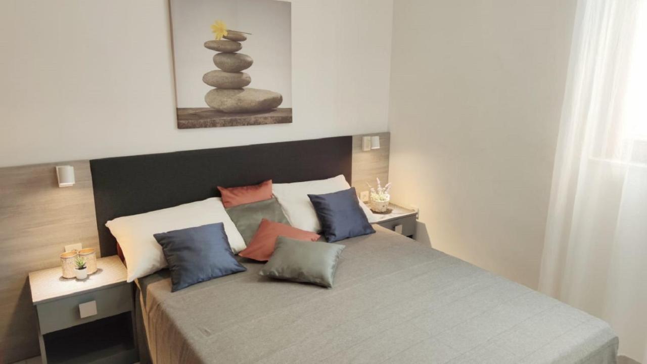 Apartments Rak Vis Ngoại thất bức ảnh